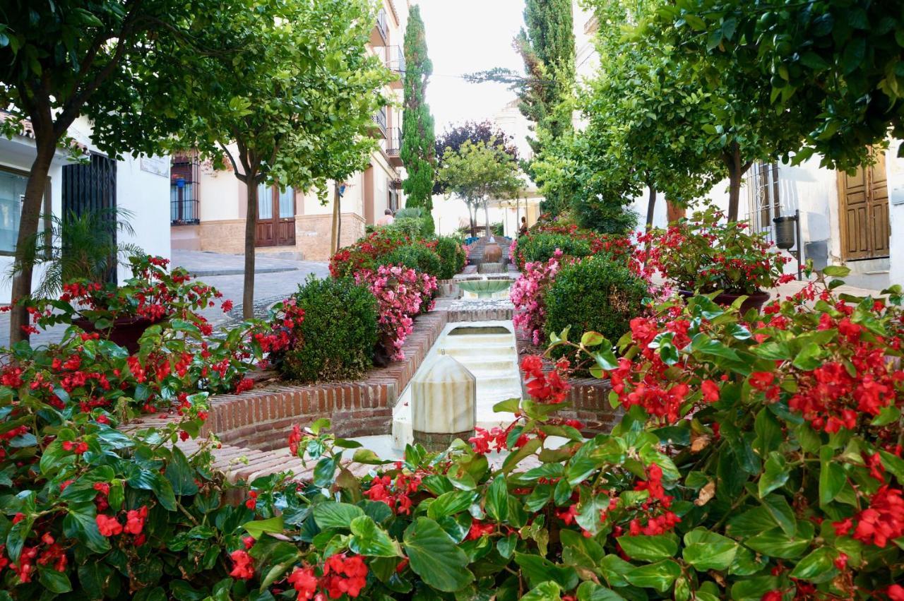 Unique Andalusian Townhouse Next To Beach Estepona Zewnętrze zdjęcie